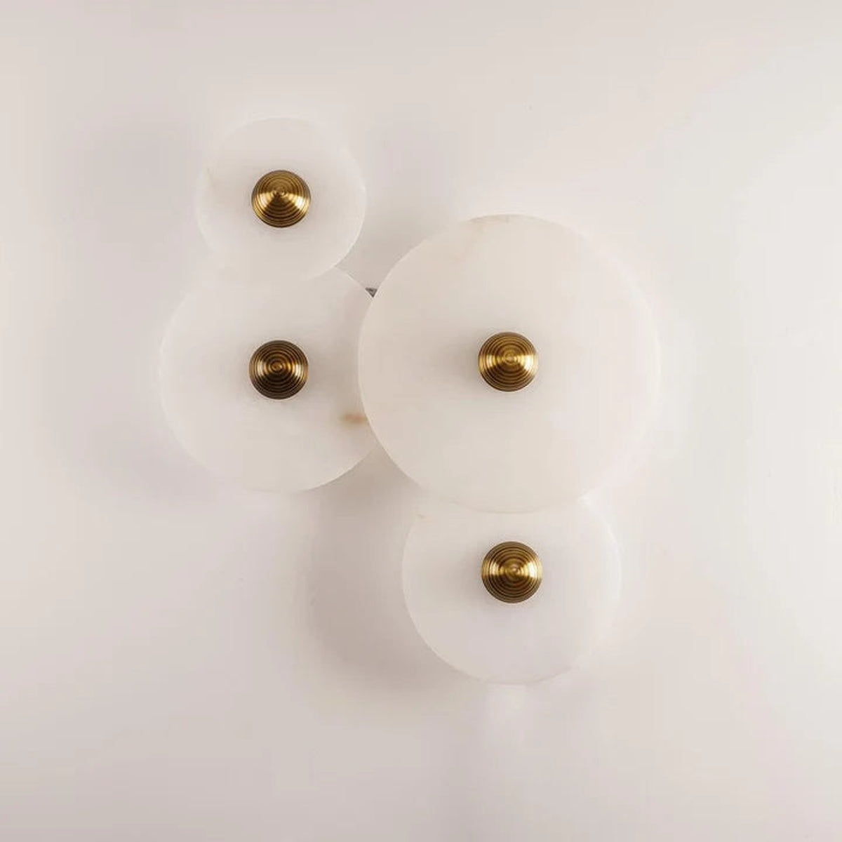 Modern Beran Alabaster Wall Lamp