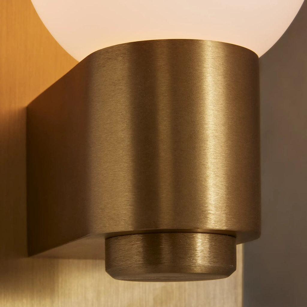 Modern Luxury Casen Sconce