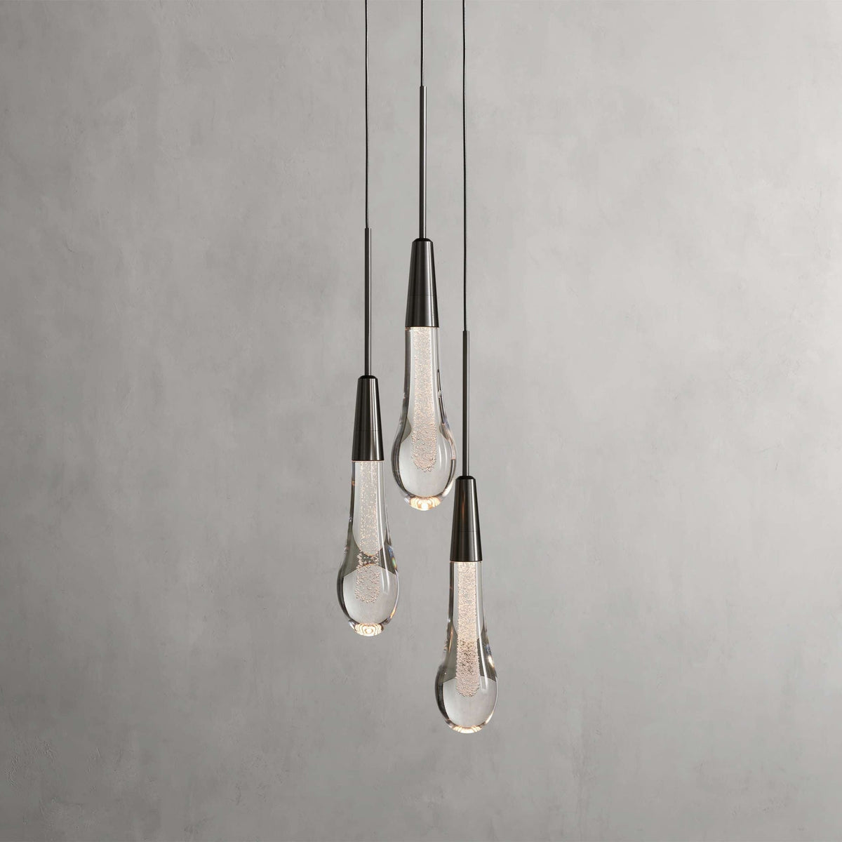 Solitaire Single/3-Light Pendant