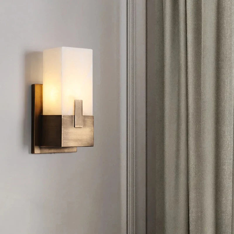 Chiara | Minimalist Alabaster Wall Lamp