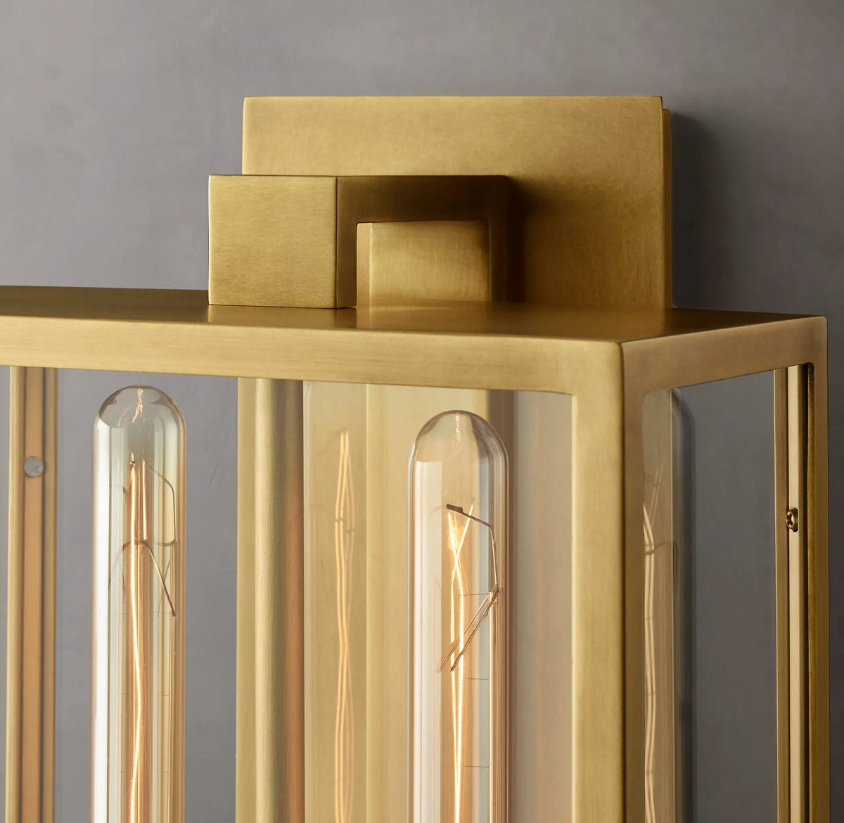 Beckmans Lantern Sconce H21"