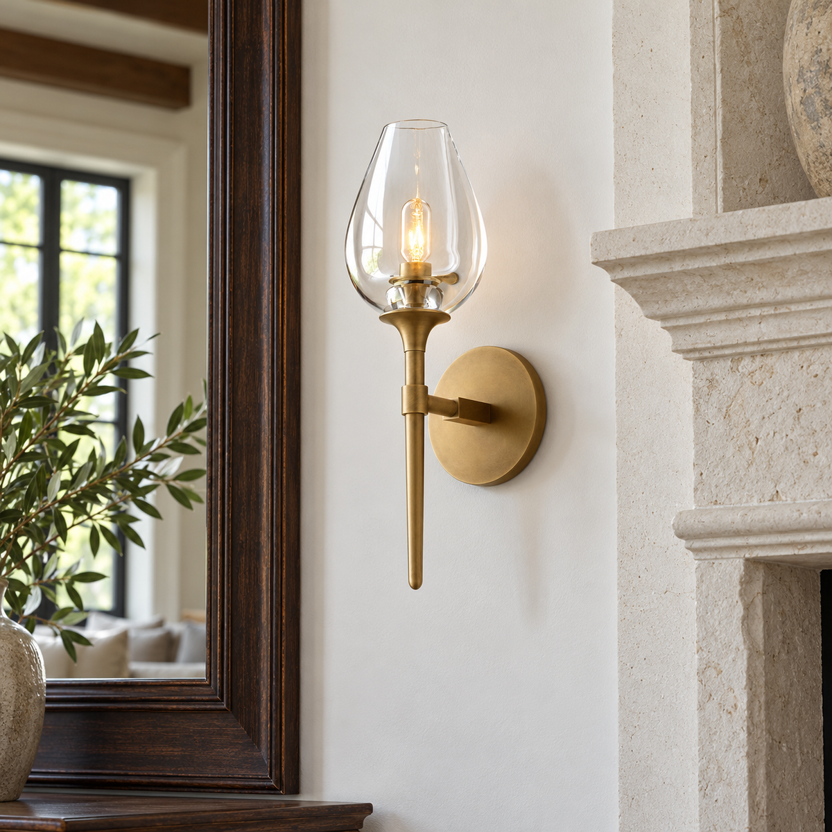 Tulip Single Wall Lamp in an American luxury home with natural daylight