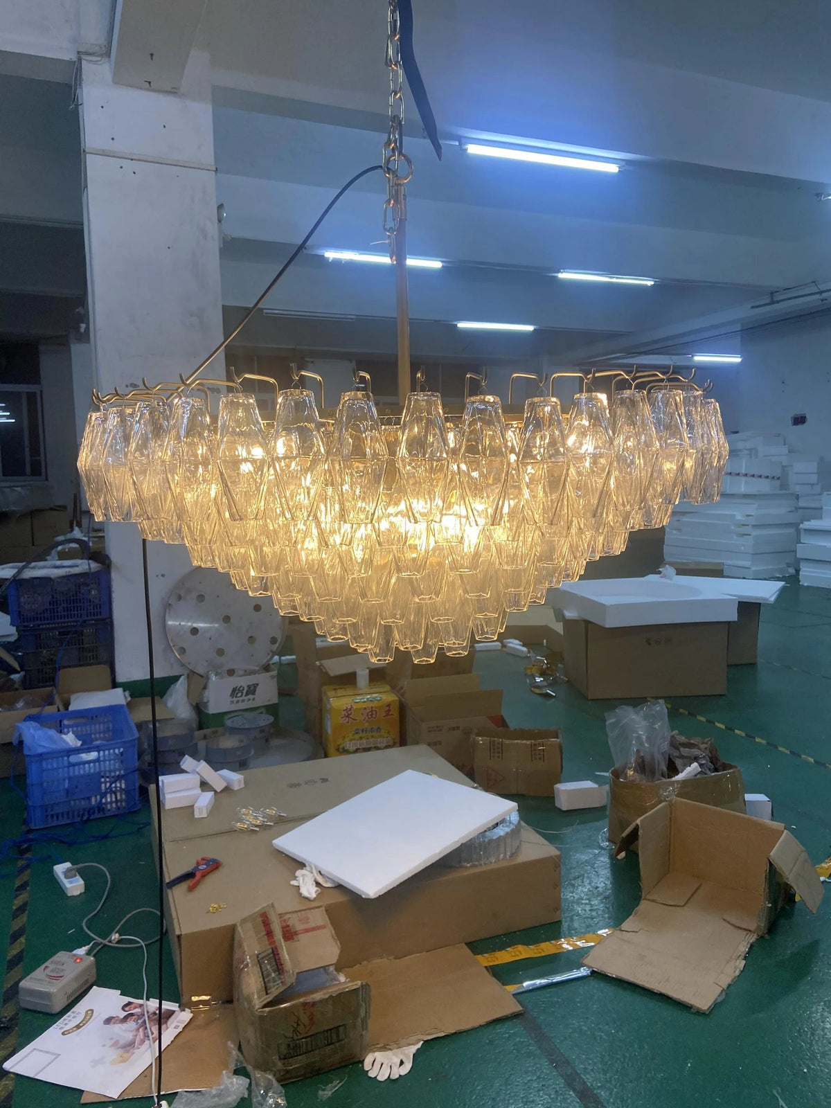 Chiaray Glass Multi-Tier Square Chandelier 32"